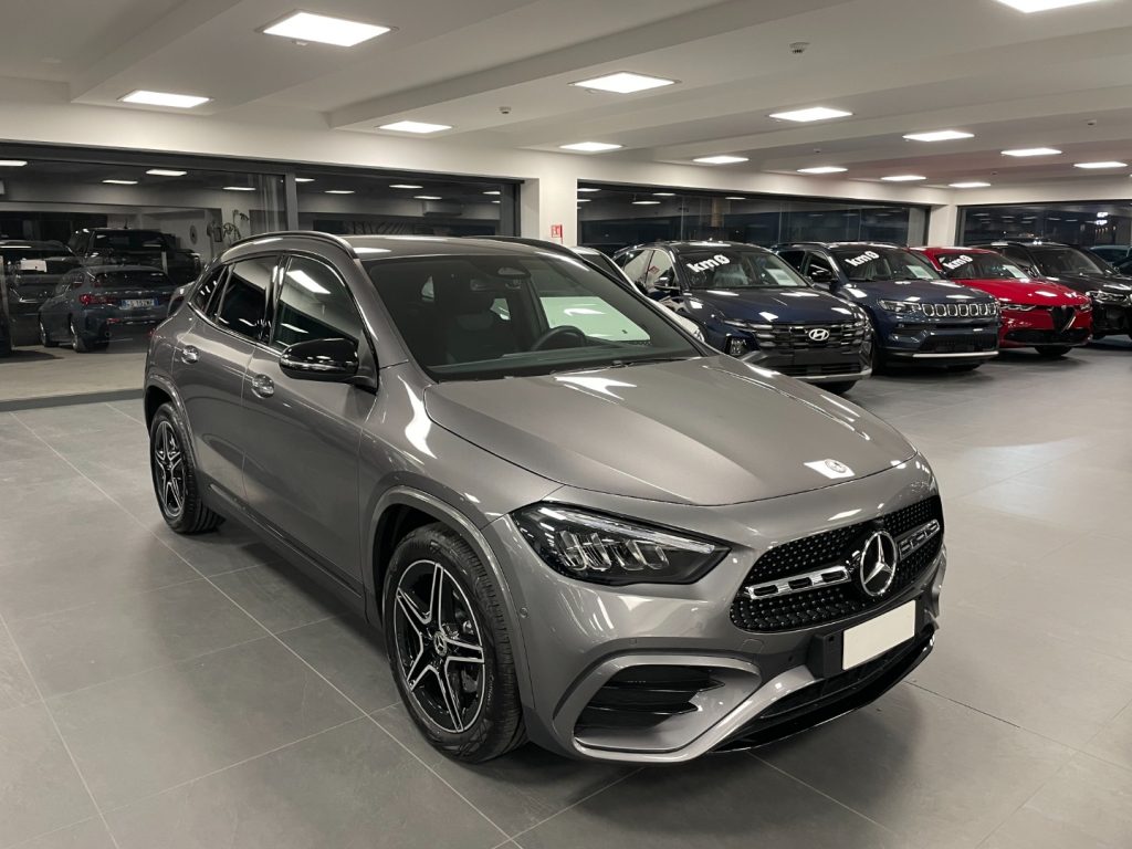 MERCEDES-BENZ GLA 200 2.0 d 150 CV AMG Premium