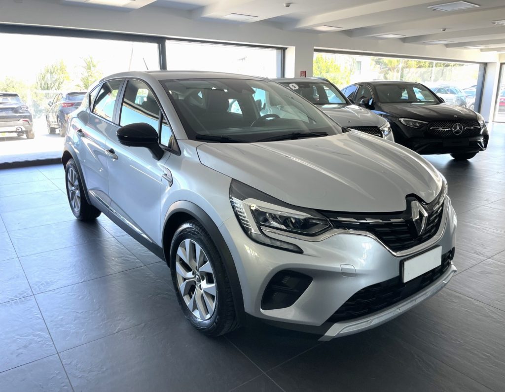 RENAULT Captur 1.5 dCi 115 CV EDC Business