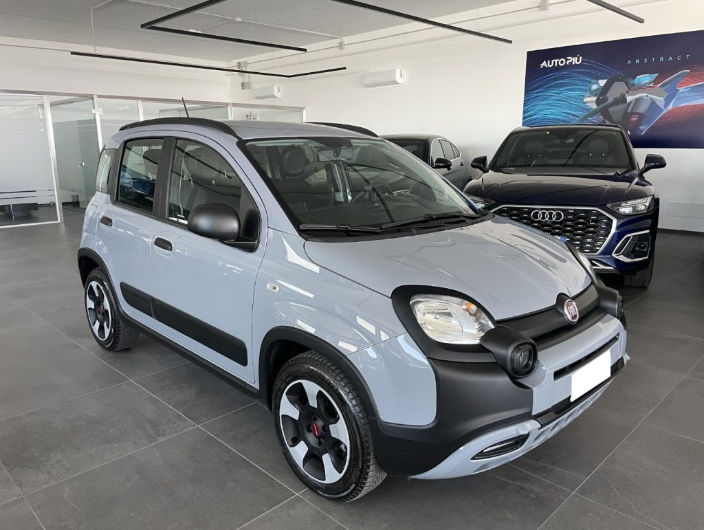 FIAT Panda 1.0 Hybrid 70 CV City Cross