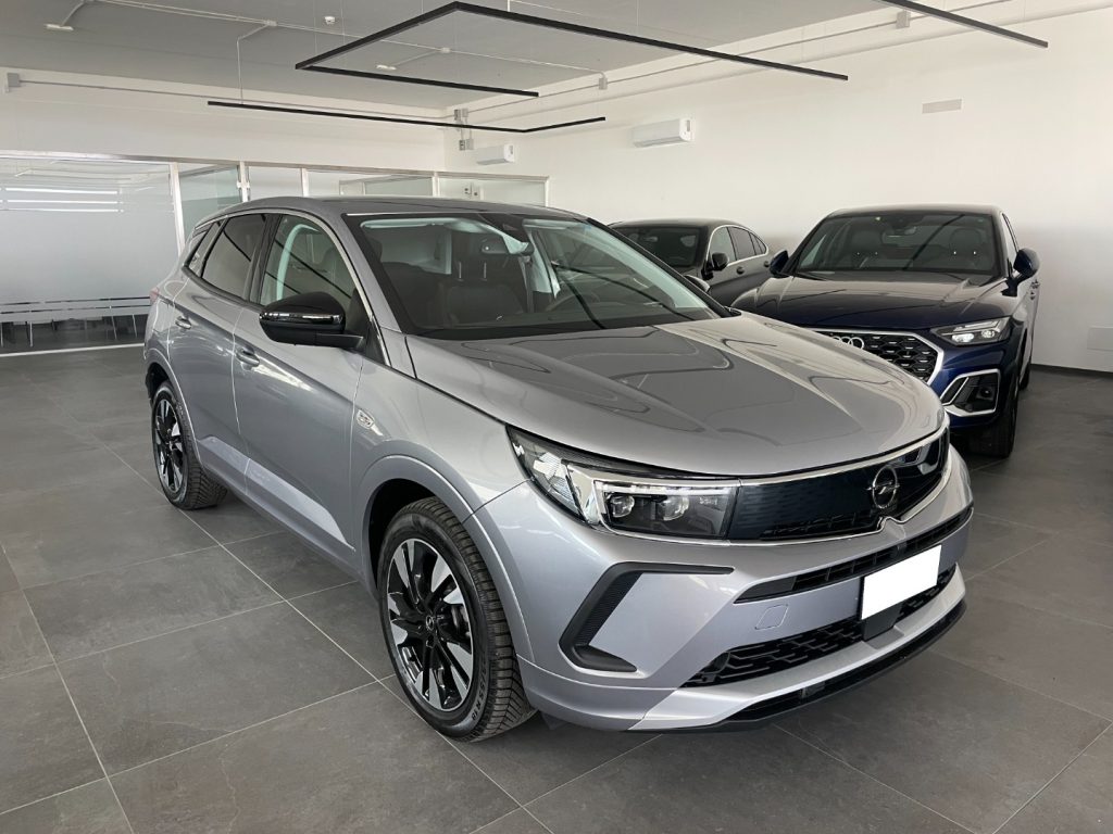 OPEL Grandland 1.5 D 130 CV AT8 Business Elegance