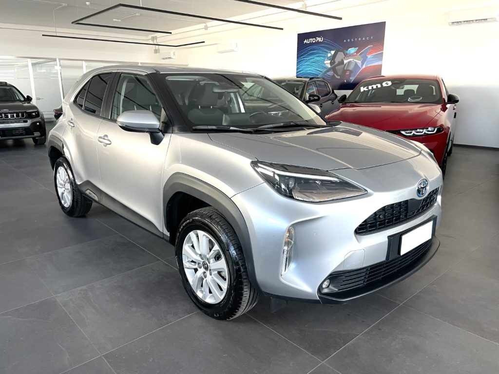 TOYOTA Yaris Cross 1.5 Hybrid 115 CV E-CVT Business