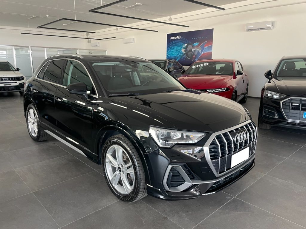 AUDI Q3 2.0 TDI 150 CV S-Tronic S-Line Edition