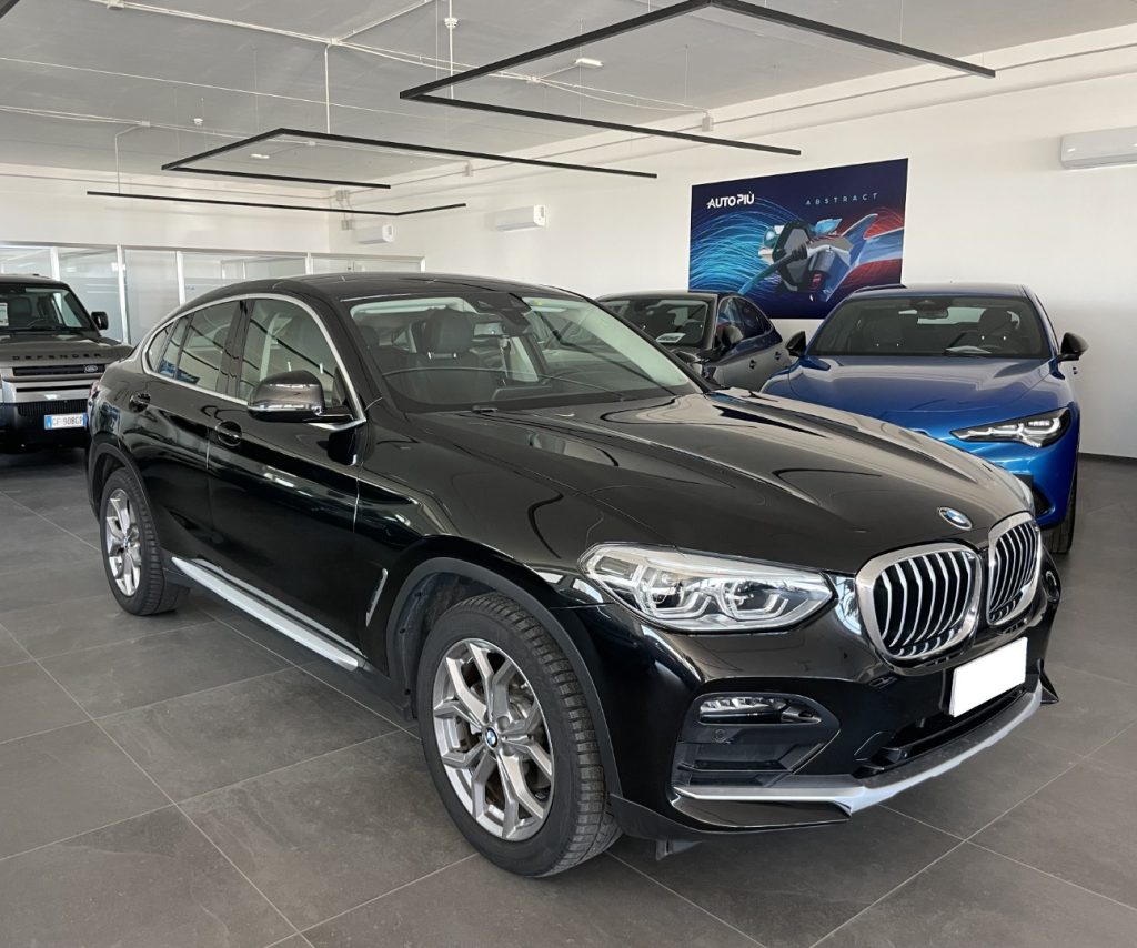 BMW X4 2.0 D X-Drive 190 CV X-Line