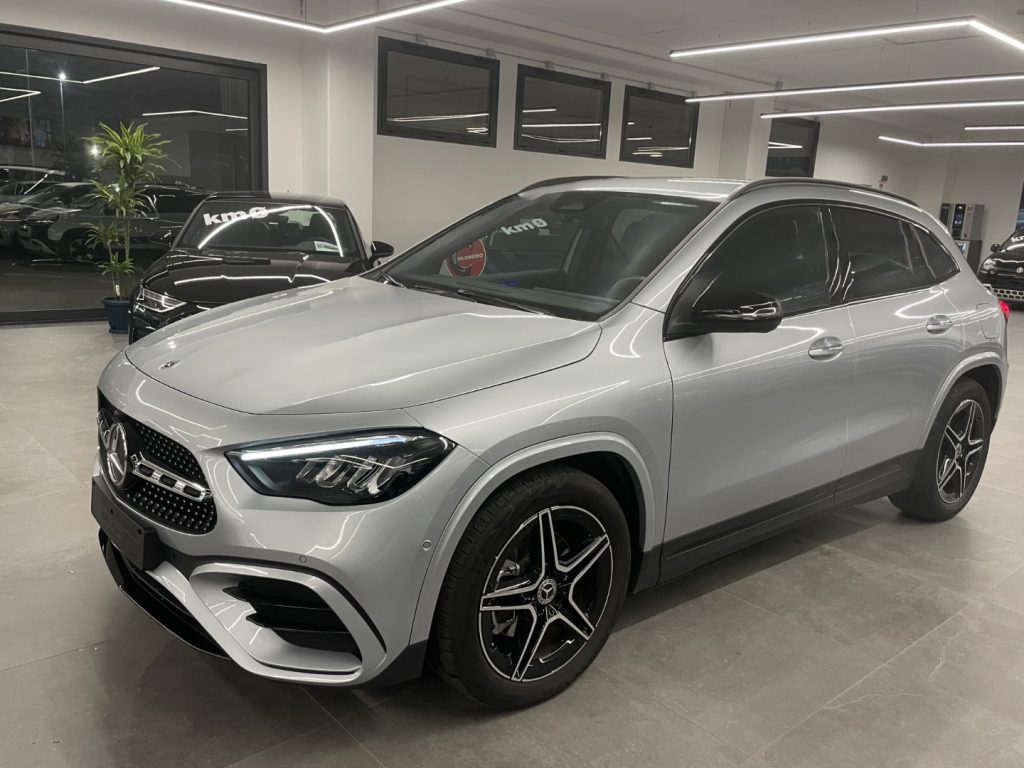 MERCEDES-BENZ GLA 200 2.0 d 150 CV AMG Premium - immagine 7