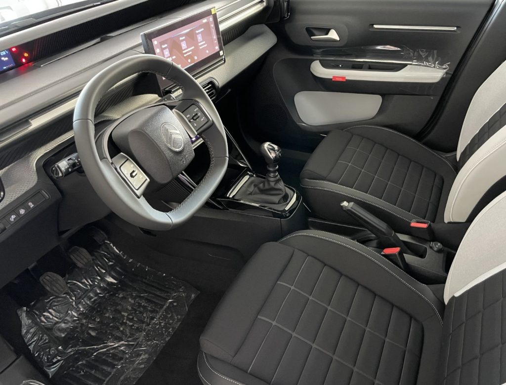 CITROEN C3 1.2 Pure Tech 100 CV MAX KM0 MY26 - immagine 8