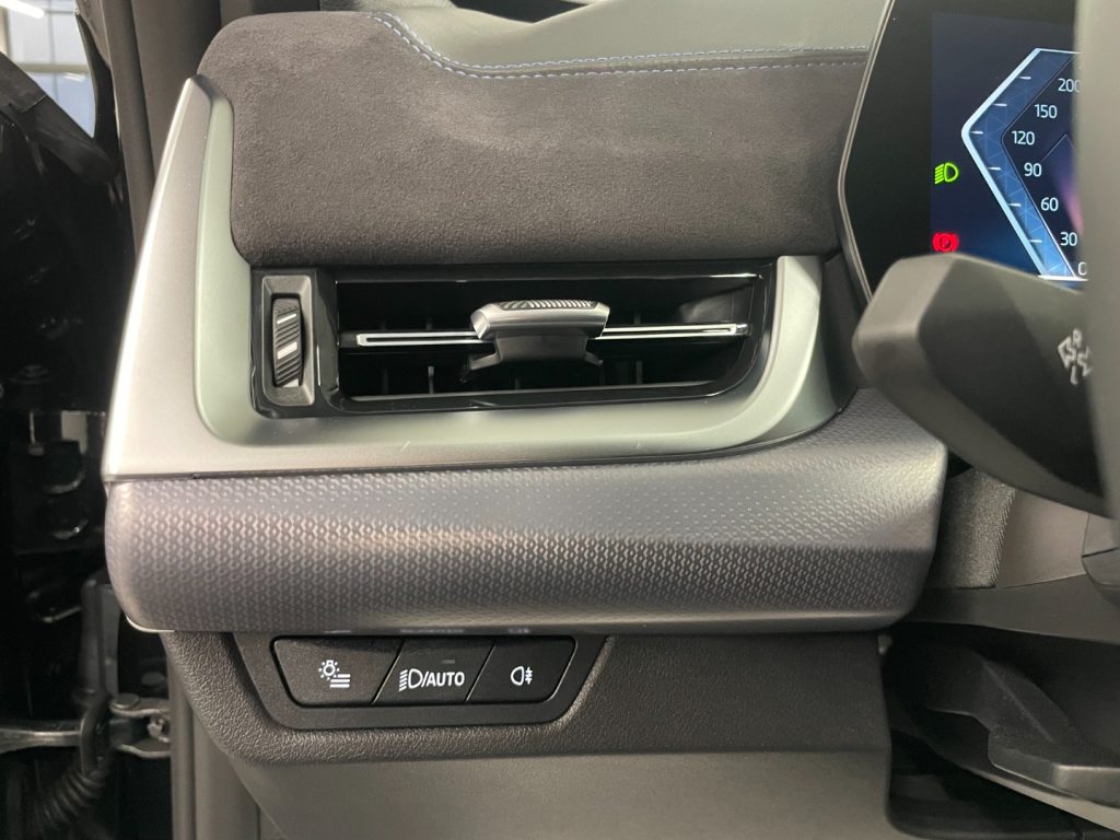 BMW X1 2.0 d S-Drive M-Sport Premium Package KM0 MY26 - immagine 23