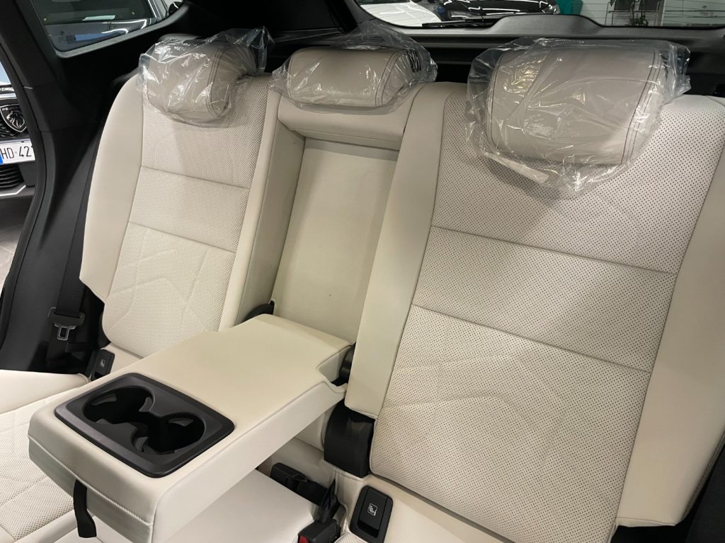 BMW X1 2.0 d S-Drive M-Sport Premium Package KM0 MY26 - immagine 19