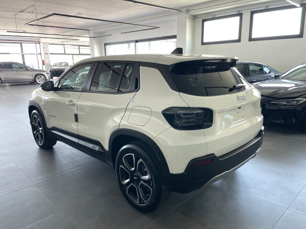 JEEP Avenger 1.2 Summit 110 CV MHEV DCT KM0 MY26 - immagine 12