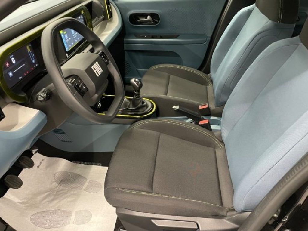 FIAT Grande Panda 1.2 100 CV Icon Pack Tech KM0 MY26 - immagine 8