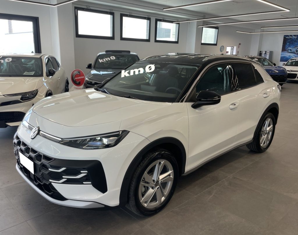 VOLKSWAGEN T-Roc 1.5 eTSI ACT 115 CV DSG Style KM0 MY26 - immagine 5