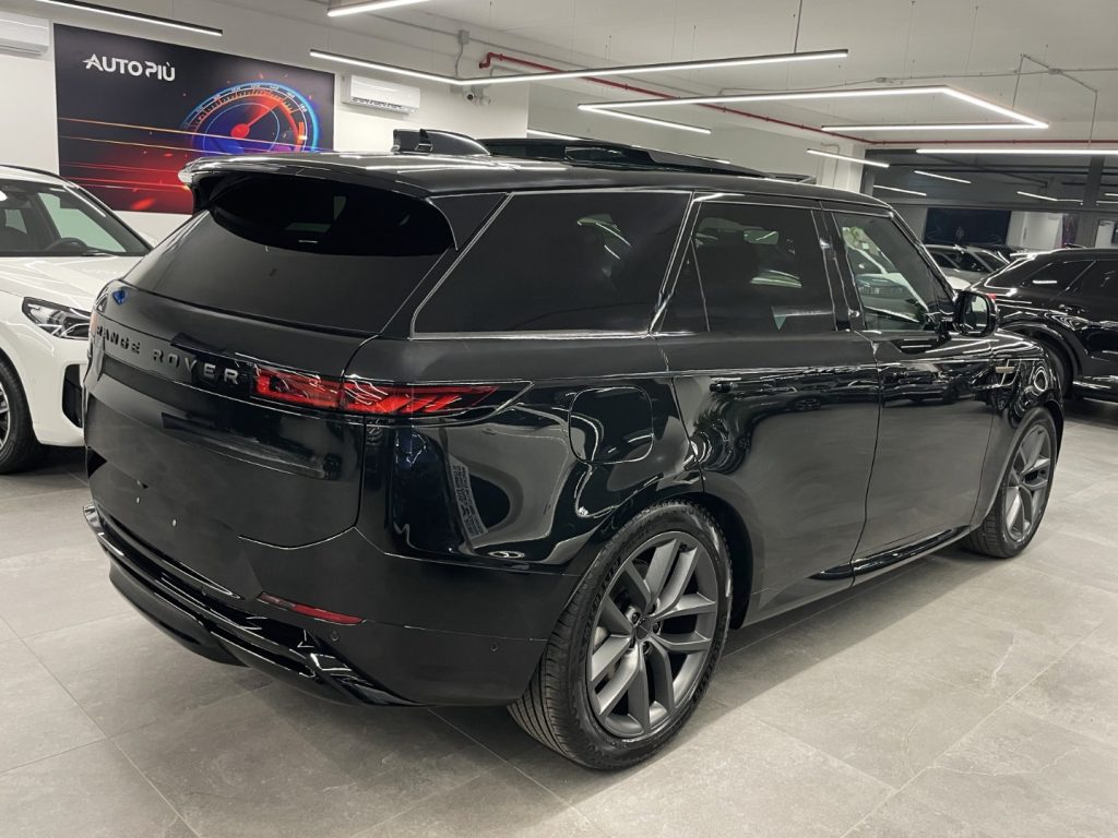 LAND ROVER Range Rover Sport 3.0D l6 300 CV Dynamic HSE KM0 MY26 - immagine 5