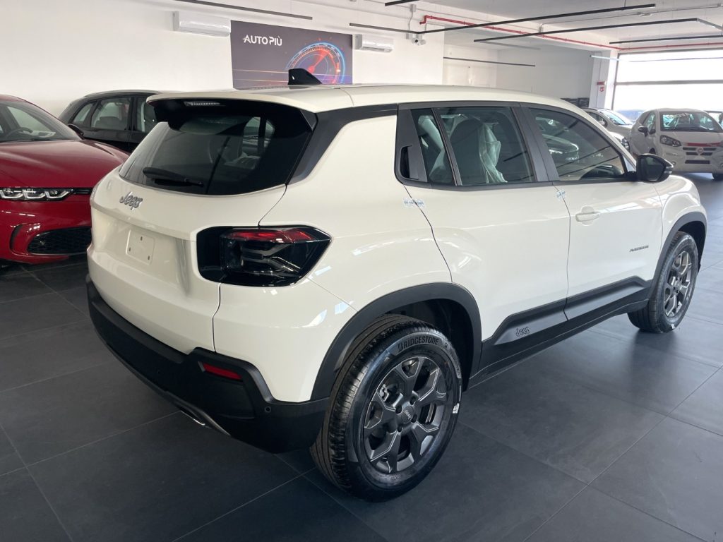 JEEP Avenger 1.2 Longitude 110 CV MHEV DCT KM0 MY26 - immagine 4