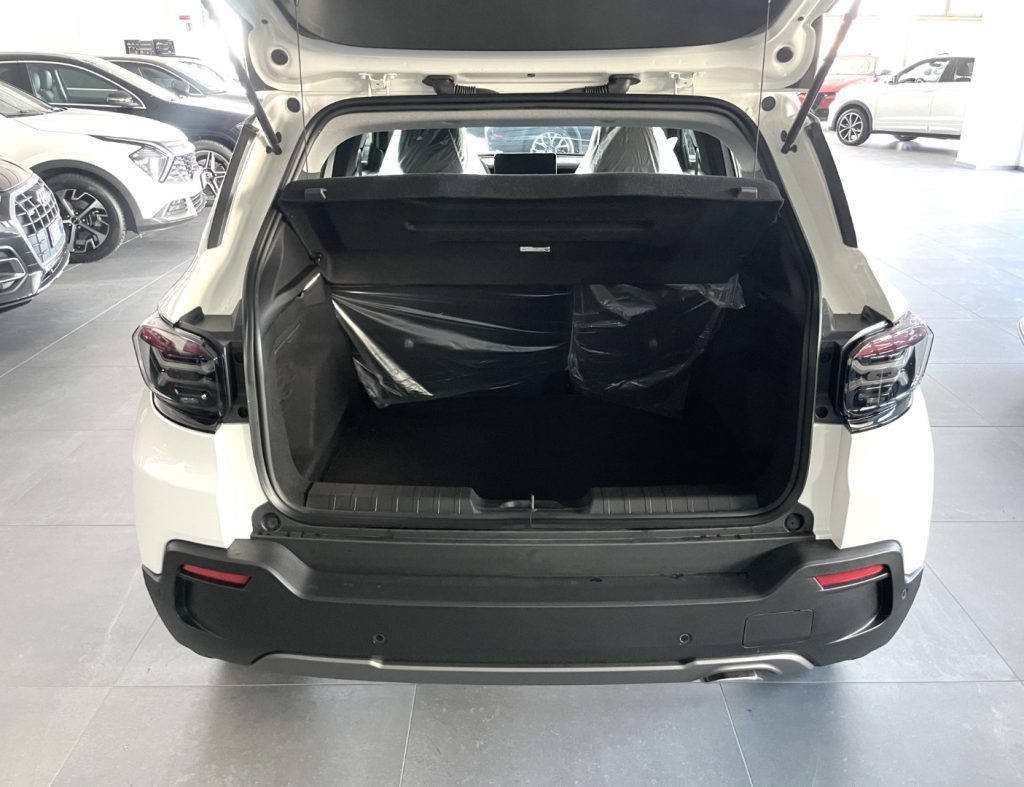 JEEP Avenger 1.2 Longitude 110 CV MHEV DCT KM0 MY26 - immagine 19
