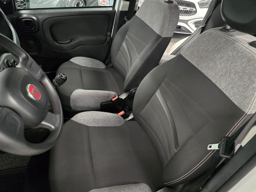 FIAT Panda 1.0 FireFly Hybrid - immagine 2