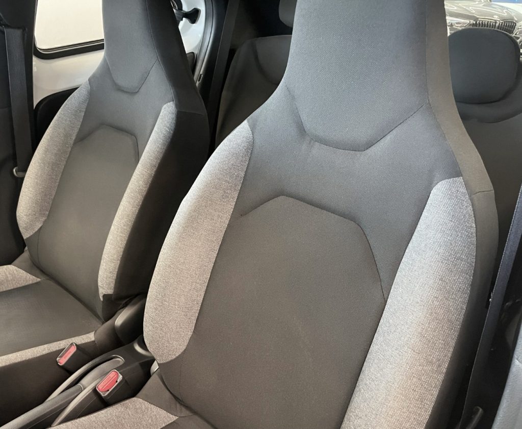 TOYOTA Aygo X 1.0 VVT-i 72 CV Active - immagine 6