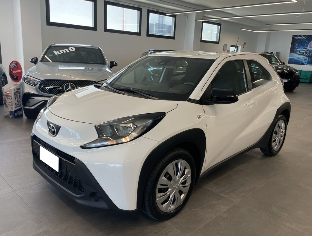 TOYOTA Aygo X 1.0 VVT-i 72 CV Active - immagine 7