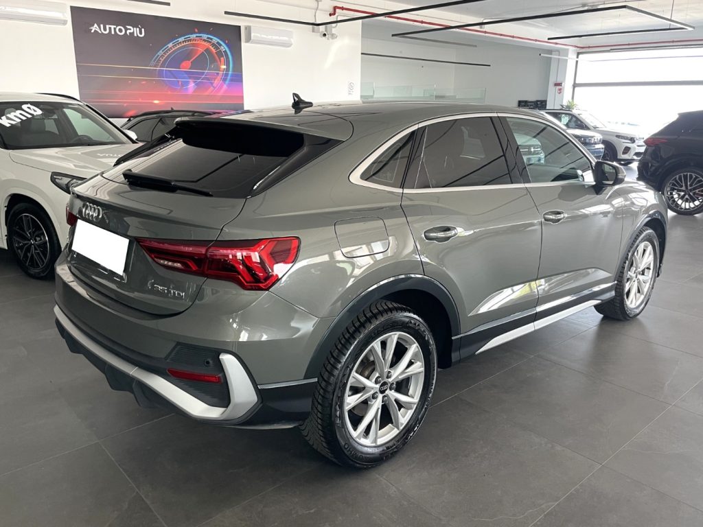 AUDI Q3 SPB 2.0 TDI 150 CV S-Tronic S-Line - immagine 5