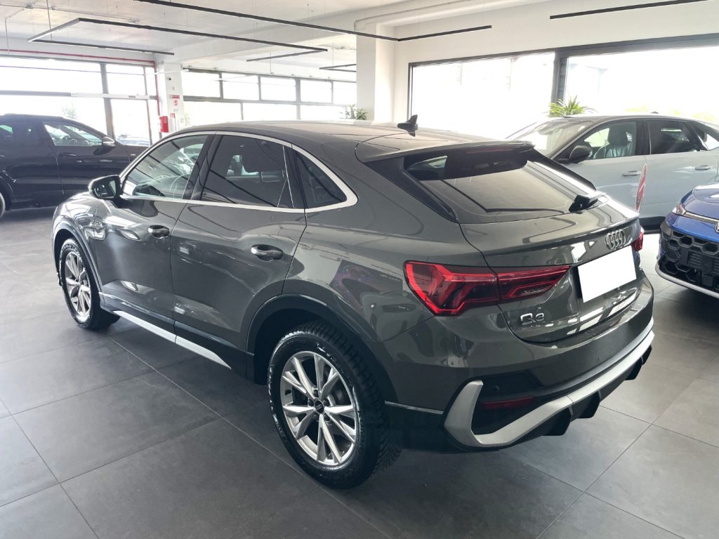 AUDI Q3 SPB 2.0 TDI 150 CV S-Tronic S-Line - immagine 7