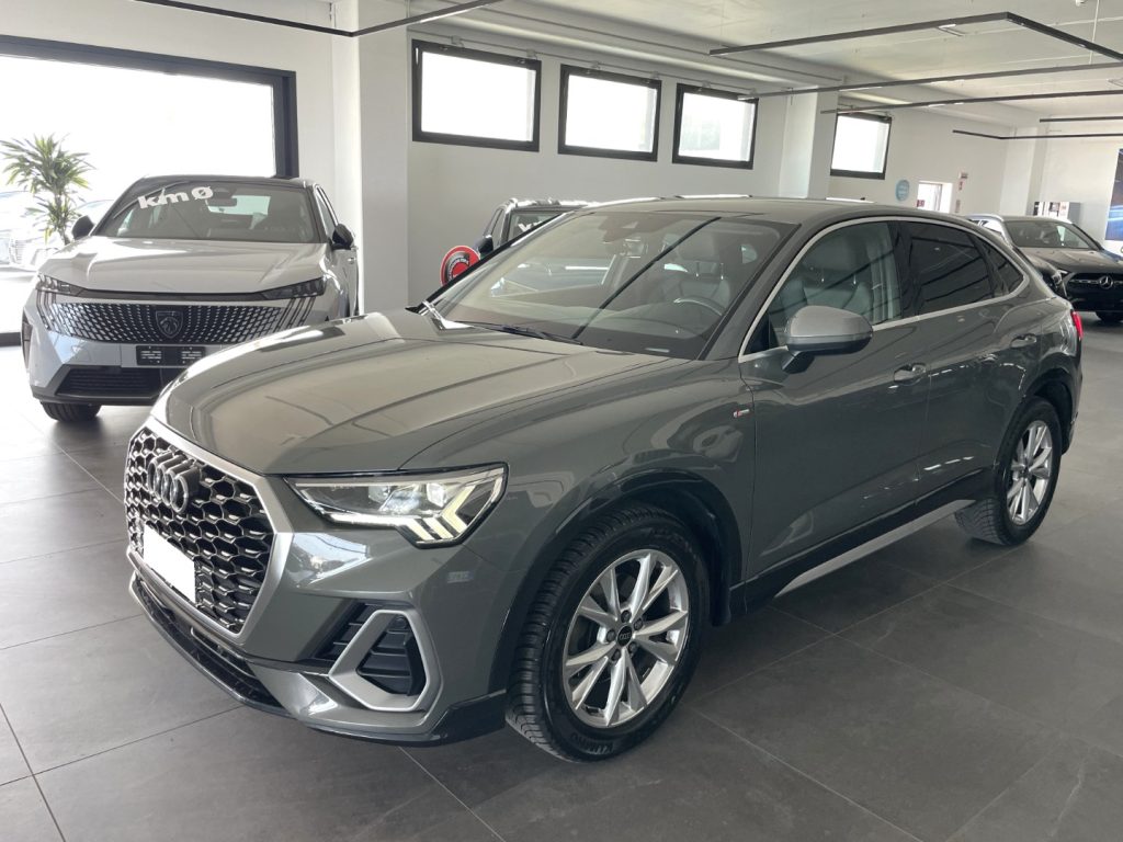 AUDI Q3 SPB 2.0 TDI 150 CV S-Tronic S-Line - immagine 20