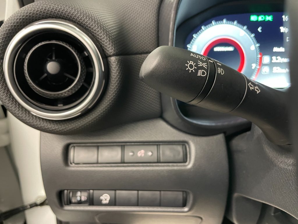 NISSAN Juke 1.0 DIG-T 114 CV N-Connecta - immagine 17